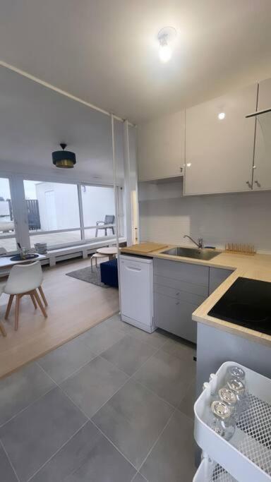 T2 Renove Avec Terrasse Proche Paris Et Disneyland Champs-Sur-Marne Exterior foto